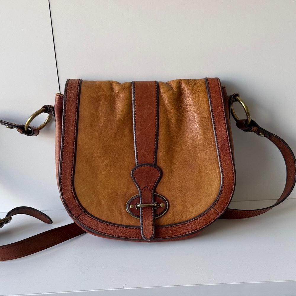 Fossil Two-Tone Tan and Brown Leather Saddle Crossbody Bag